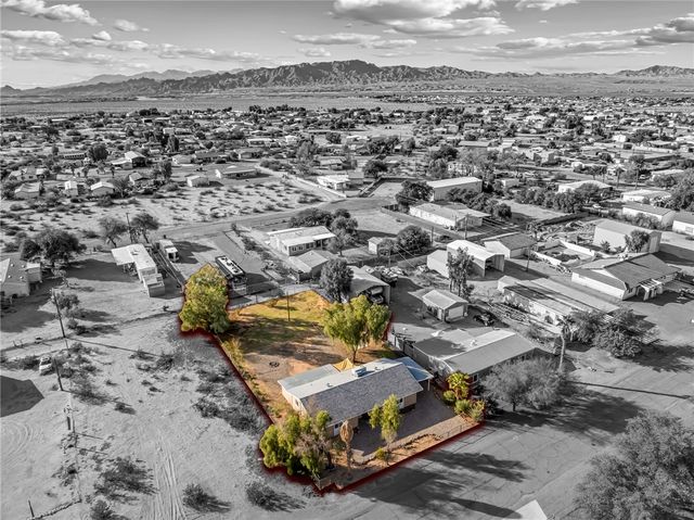 5390 Maricopa Drive, Topock, AZ 86436