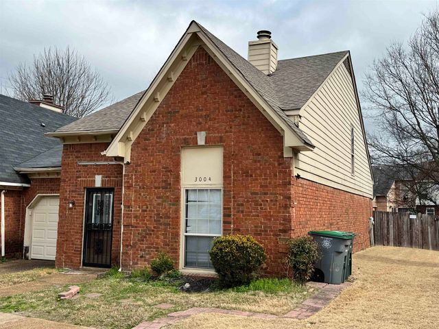 3004 HUNTINGTON TRAIL DR, Memphis, TN 38115