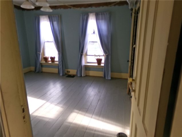 6 Depew Ave, Lyons, NY 14489