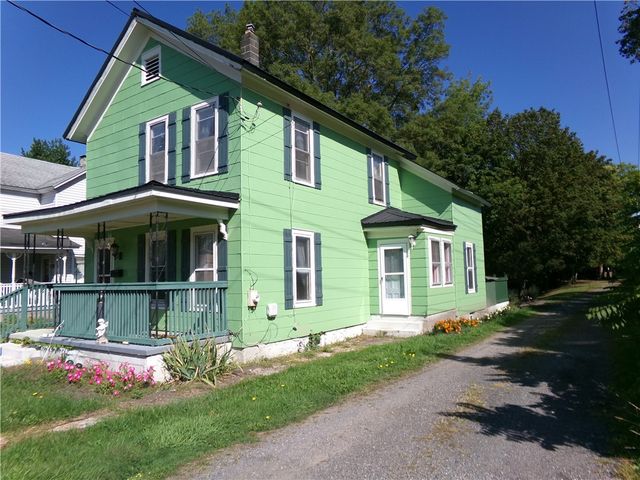 6 Depew Ave, Lyons, NY 14489