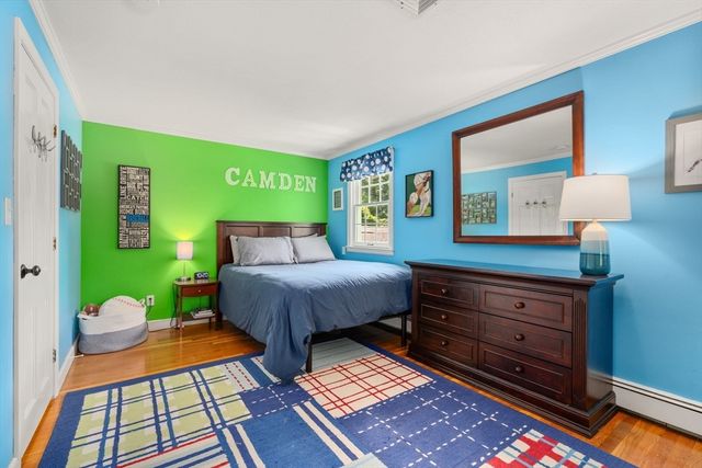 35 Marlyn Road, Medfield, MA 02052