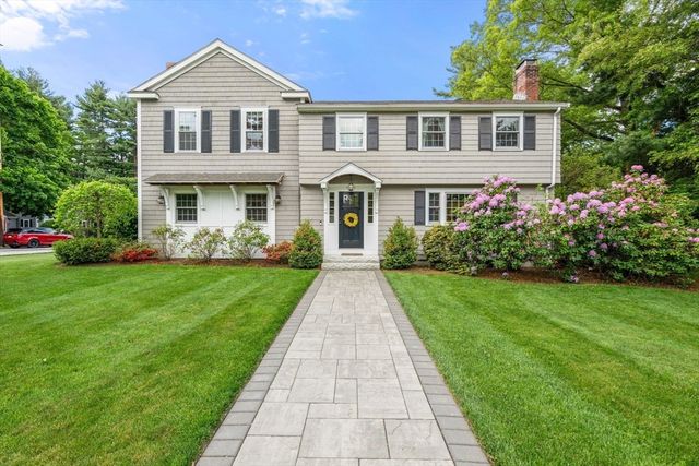 35 Marlyn Road, Medfield, MA 02052