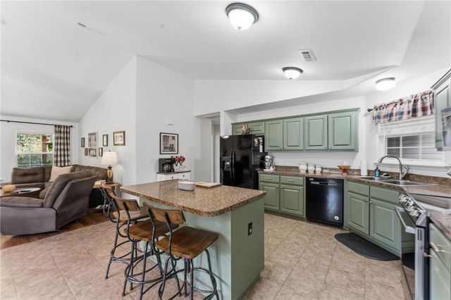 7 Blythe Circle, Bella Vista, AR 72714