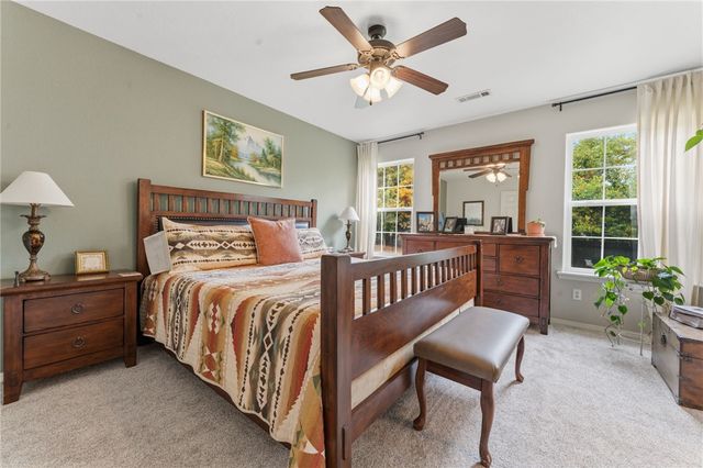 7 Blythe Circle, Bella Vista, AR 72714