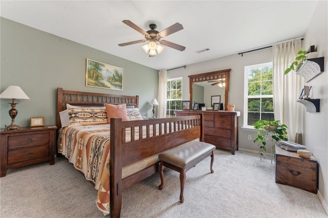 7 Blythe Circle, Bella Vista, AR 72714