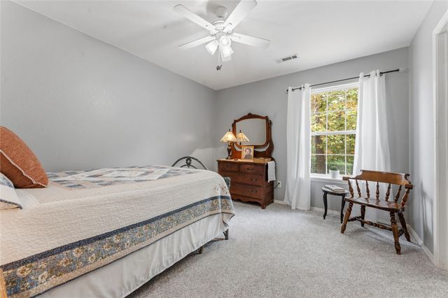 7 Blythe Circle, Bella Vista, AR 72714