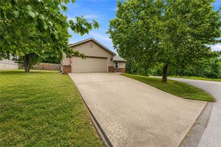 7 Blythe Circle, Bella Vista, AR 72714