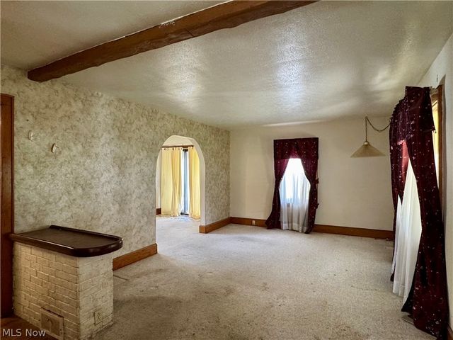 785 Chenoweth Extension, Akron, OH 44319