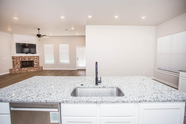 2724 Virginia Avenue, Lubbock, TX 79407