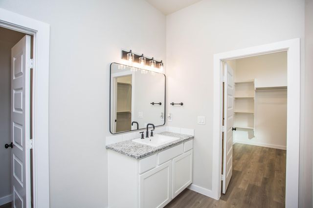 2724 Virginia Avenue, Lubbock, TX 79407