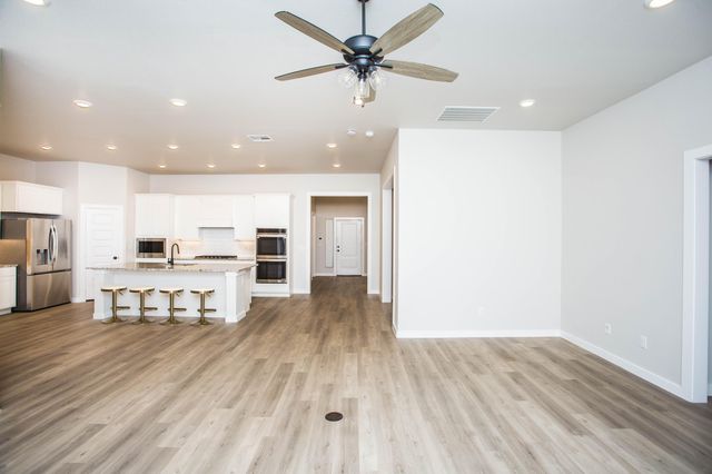 2724 Virginia Avenue, Lubbock, TX 79407