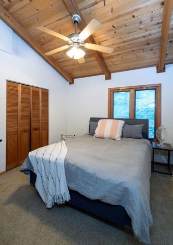 22125 Miller Ridge Road, Los Gatos, CA 95033