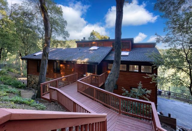 22125 Miller Ridge Road, Los Gatos, CA 95033