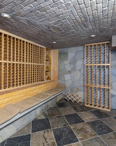 22125 Miller Ridge Road, Los Gatos, CA 95033