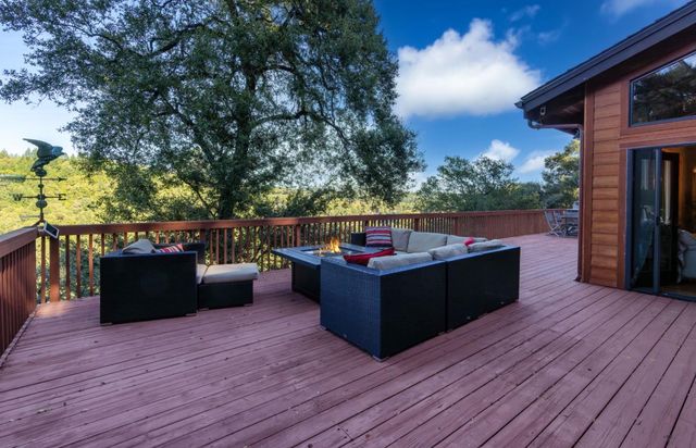 22125 Miller Ridge Road, Los Gatos, CA 95033