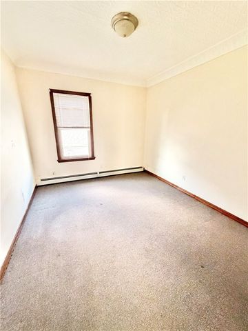 1014 Park Avenue 2, Woonsocket, RI 02895