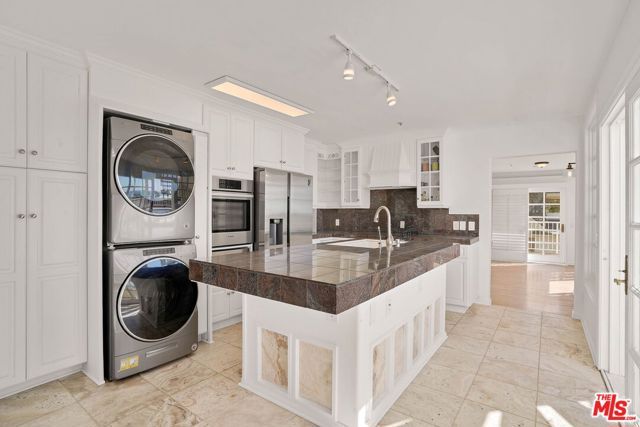 25 Arcadia Terrace PH, Santa Monica, CA 90401