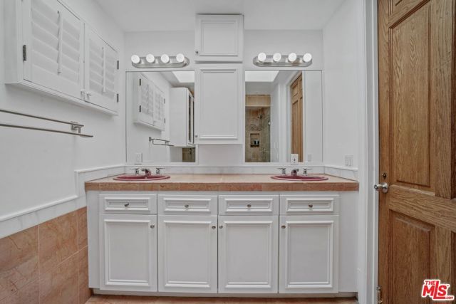 25 Arcadia Terrace PH, Santa Monica, CA 90401