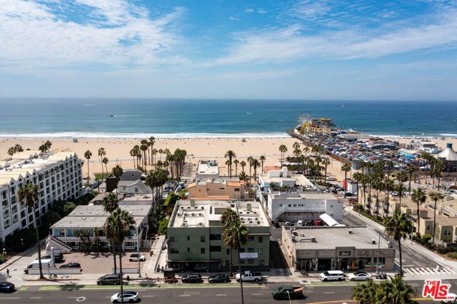 25 Arcadia Terrace PH, Santa Monica, CA 90401