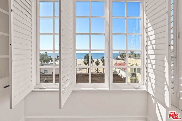 25 Arcadia Terrace PH, Santa Monica, CA 90401