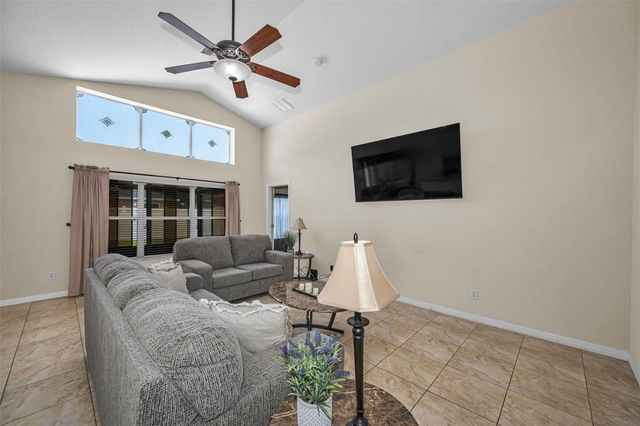 6549 CRESCENT LOOP, Winter Haven, FL 33884