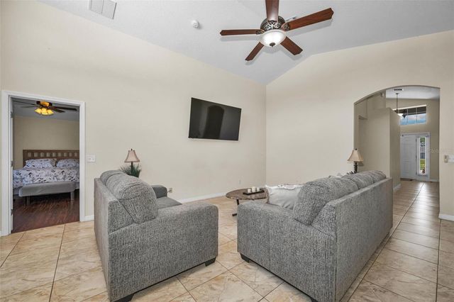 6549 CRESCENT LOOP, Winter Haven, FL 33884