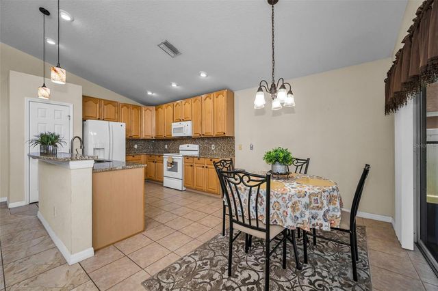 6549 CRESCENT LOOP, Winter Haven, FL 33884