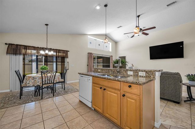 6549 CRESCENT LOOP, Winter Haven, FL 33884