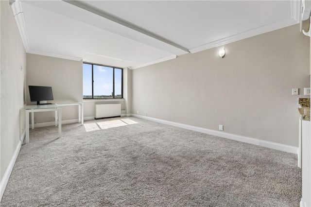700 E 8th Street 16M, Kansas City, MO 64106