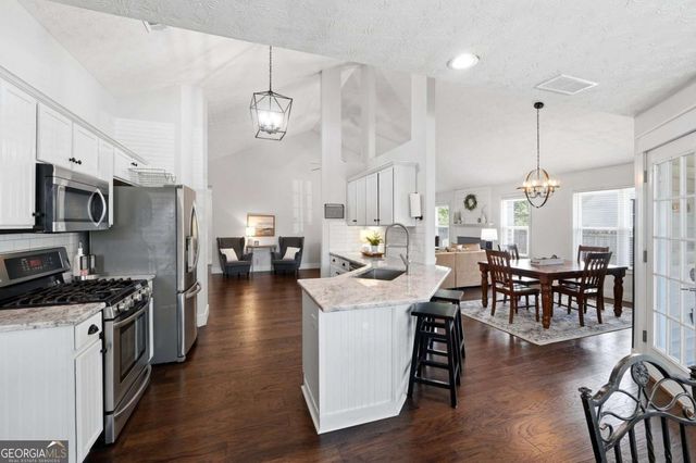 5655 Lenox Park Place, Sugar Hill, GA 30518