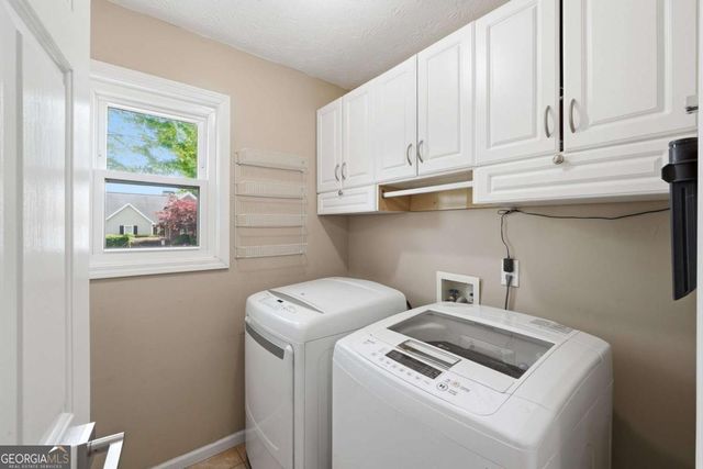5655 Lenox Park Place, Sugar Hill, GA 30518