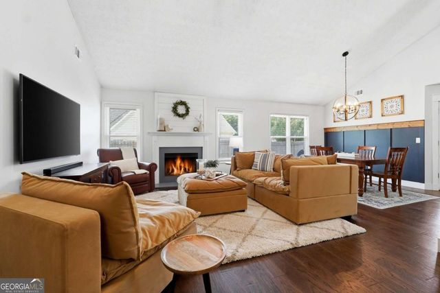 5655 Lenox Park Place, Sugar Hill, GA 30518