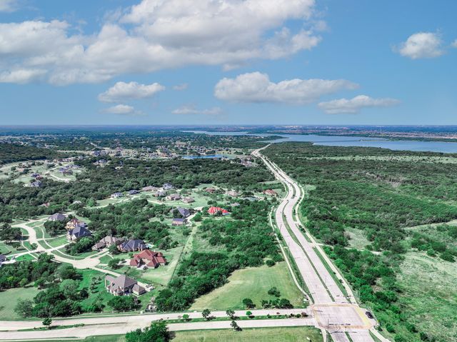 1001 Lakeview Drive, Cedar Hill, TX 75104