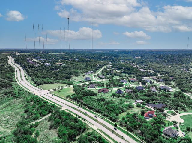 1001 Lakeview Drive, Cedar Hill, TX 75104