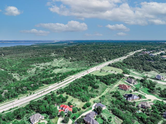 1001 Lakeview Drive, Cedar Hill, TX 75104