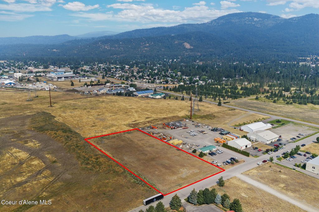 NAA Thayer St, Rathdrum, ID 83858 photo 5
