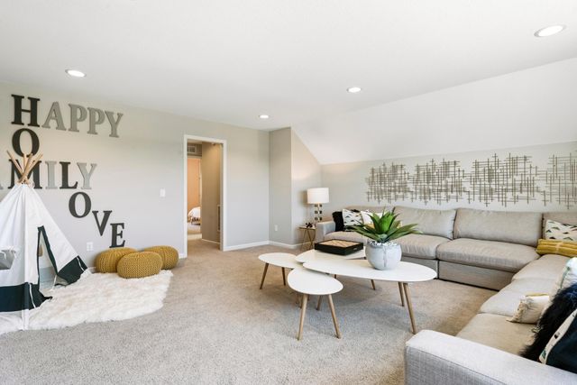 19554 105th Avenue, Corcoran, MN 55374