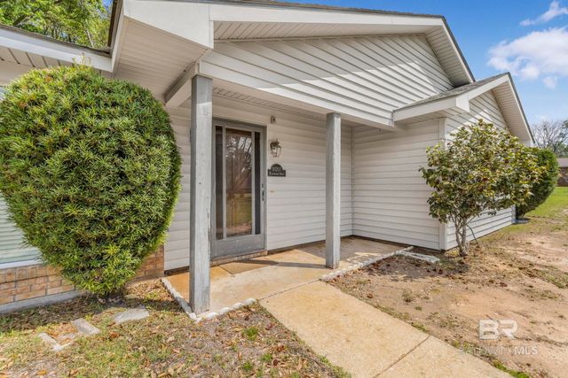 10207 Plantation Drive, Daphne, AL 36526