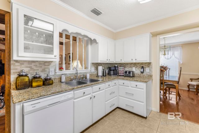 10207 Plantation Drive, Daphne, AL 36526