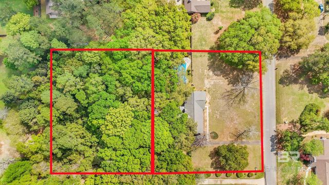 10207 Plantation Drive, Daphne, AL 36526