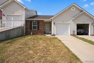 1744 Lexington Place, Herculaneum, MO 63048