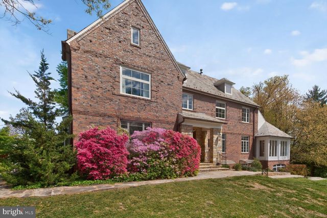 5553 LITTLE FALLS RD, Arlington, VA 22207