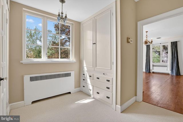 5553 LITTLE FALLS RD, Arlington, VA 22207