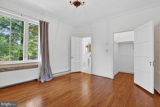 5553 LITTLE FALLS RD, Arlington, VA 22207