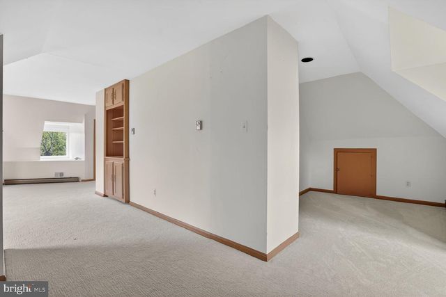 5553 LITTLE FALLS RD, Arlington, VA 22207