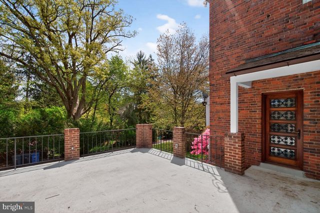 5553 LITTLE FALLS RD, Arlington, VA 22207