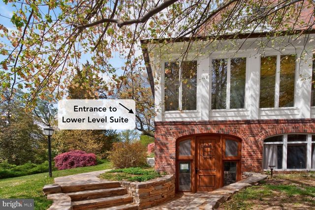 5553 LITTLE FALLS RD, Arlington, VA 22207