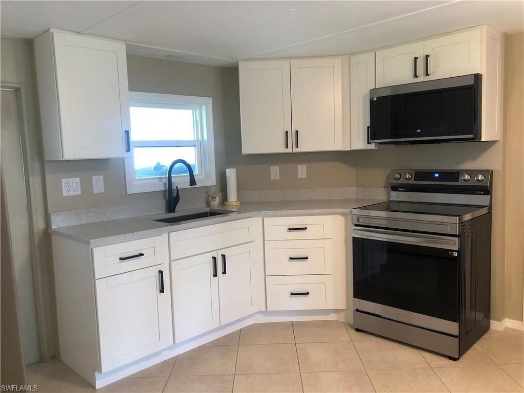 135 Chisholm TRL, NORTH FORT MYERS, FL 33917 — exterior