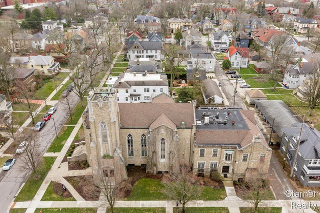 253 Prospect Avenue 309, Grand Rapids, MI 49503