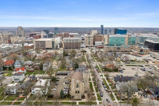 253 Prospect Avenue 309, Grand Rapids, MI 49503